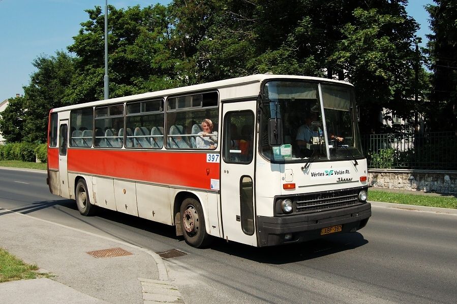 Ik256 ABF-397 Dobozi Mihly ut. Esztergom 16.06.11