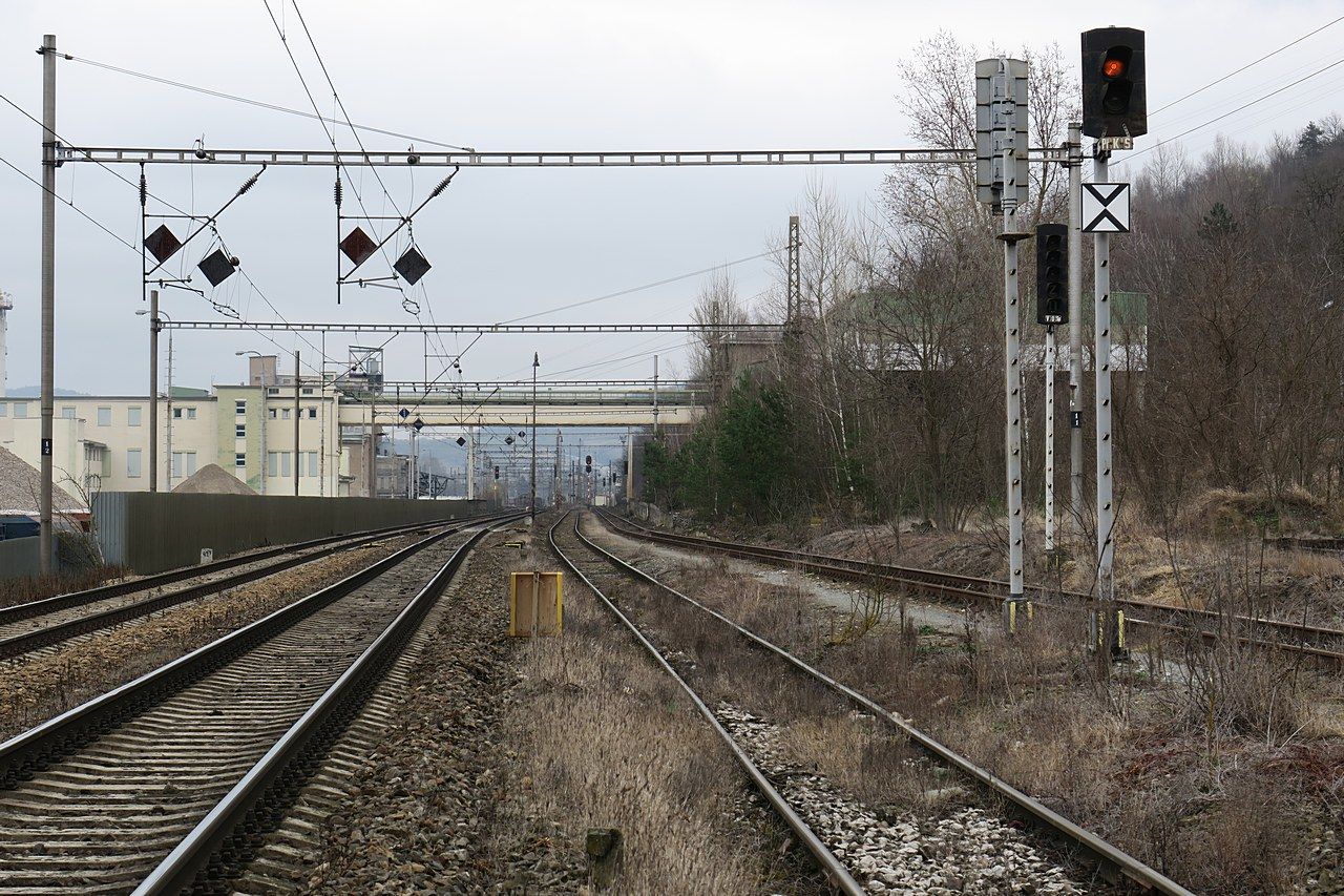 Beroun - styk napovch soustav: pohled k ranru