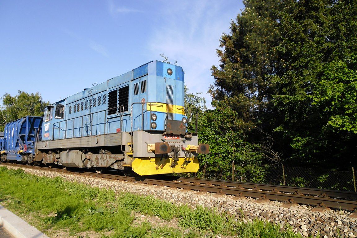 740 518-6_Bakov nad Jizerou msto (31.5.2015)