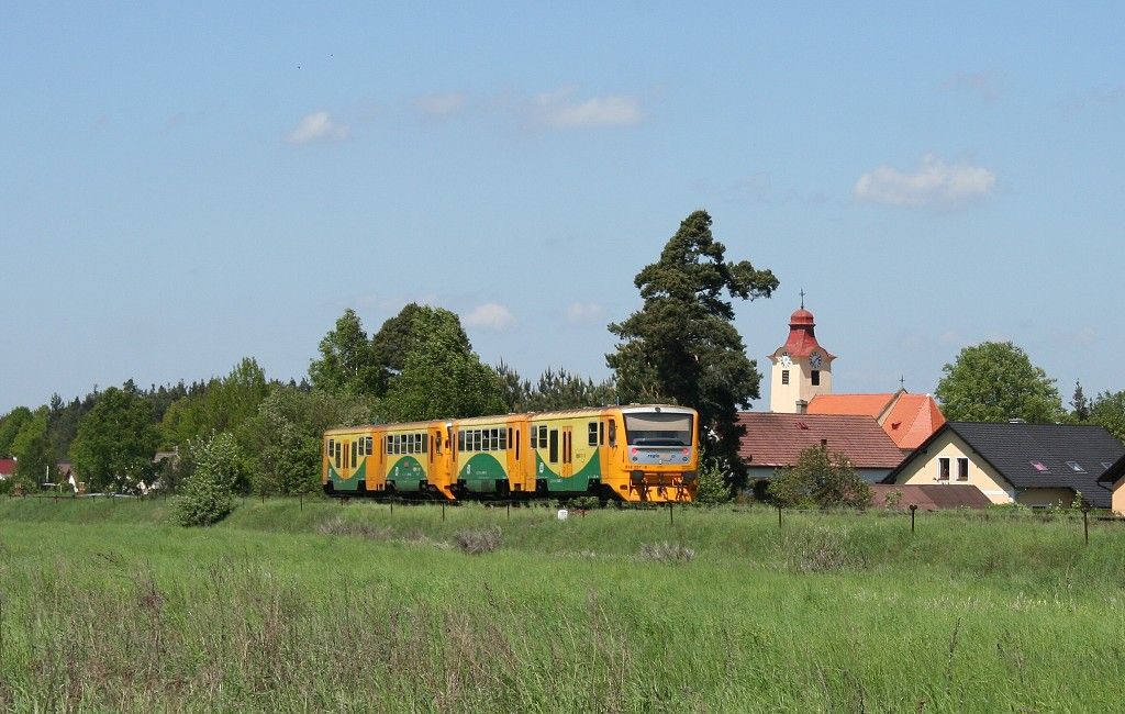 Os 8714, Dvory nad Lunic, 15.5.2013