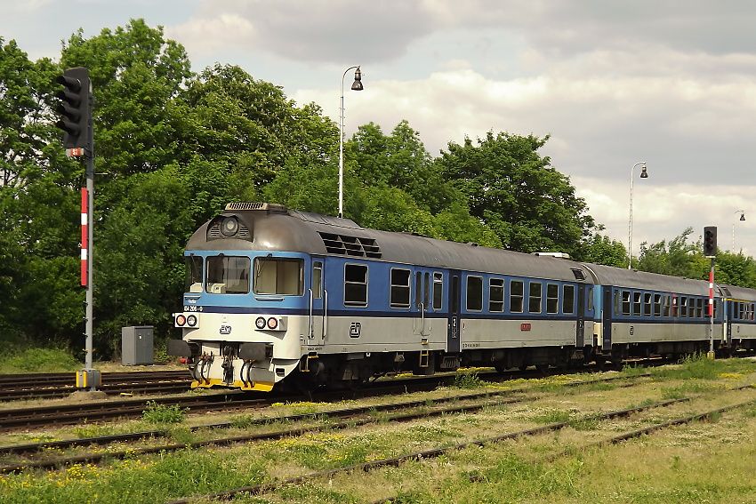 854.206 - Os 4815 - Teb - 26.5.2012