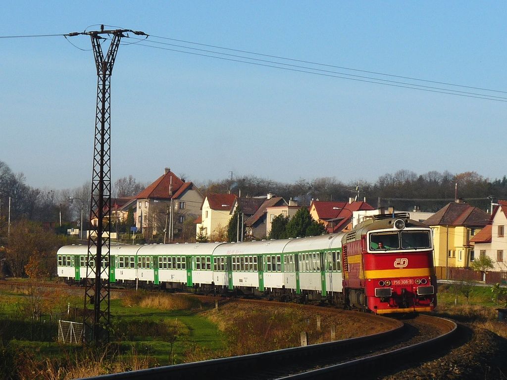 750 308-9,Sp 1643,Polin,14.11.2009,foto:Dobi Ji