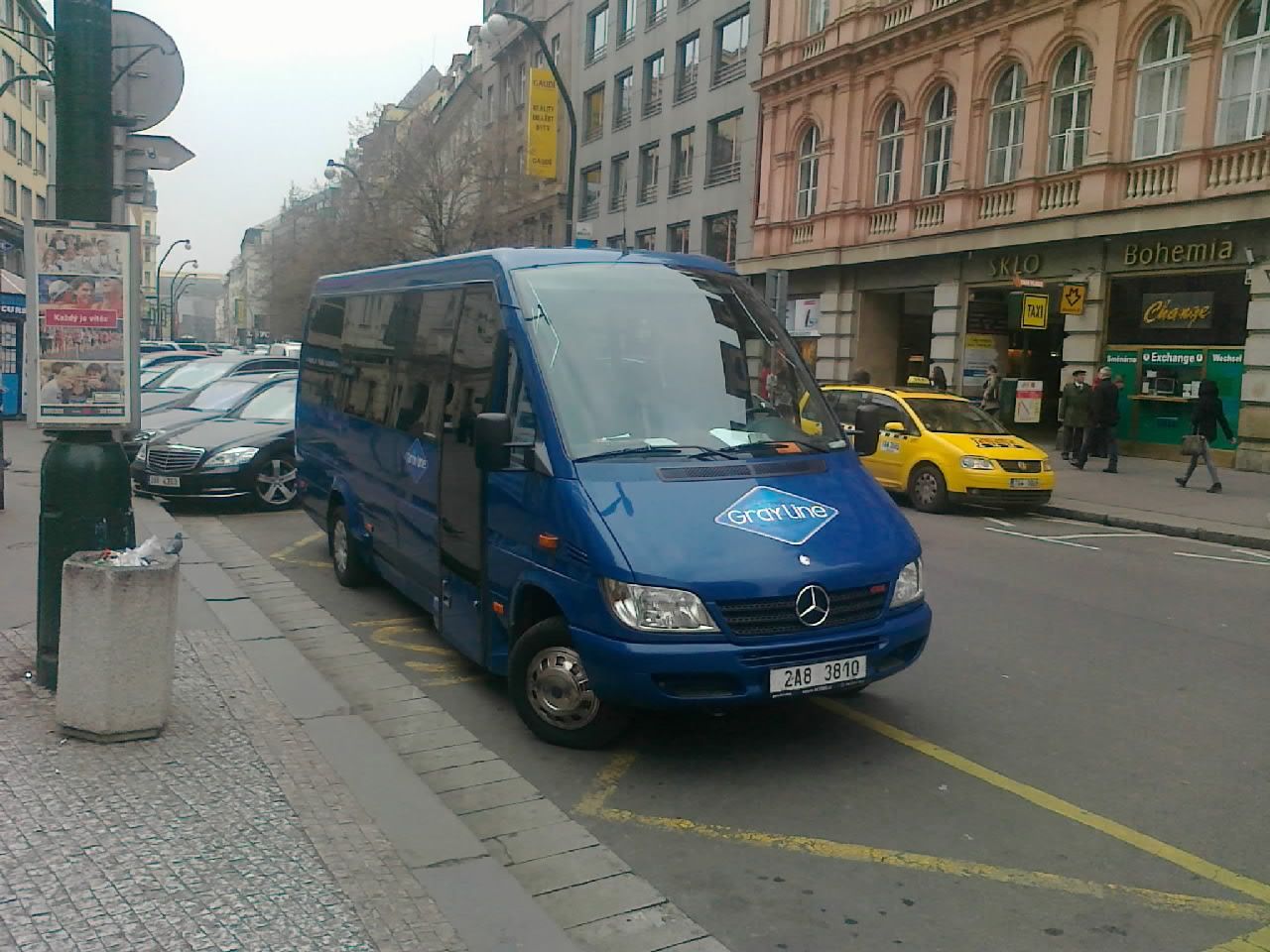 2A8 3810 Mercedes Sprinter, Gray Line