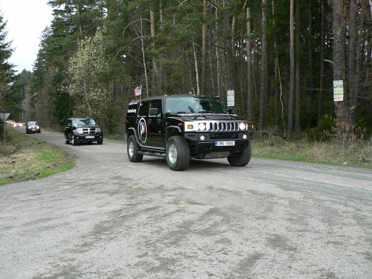 Hummer H2