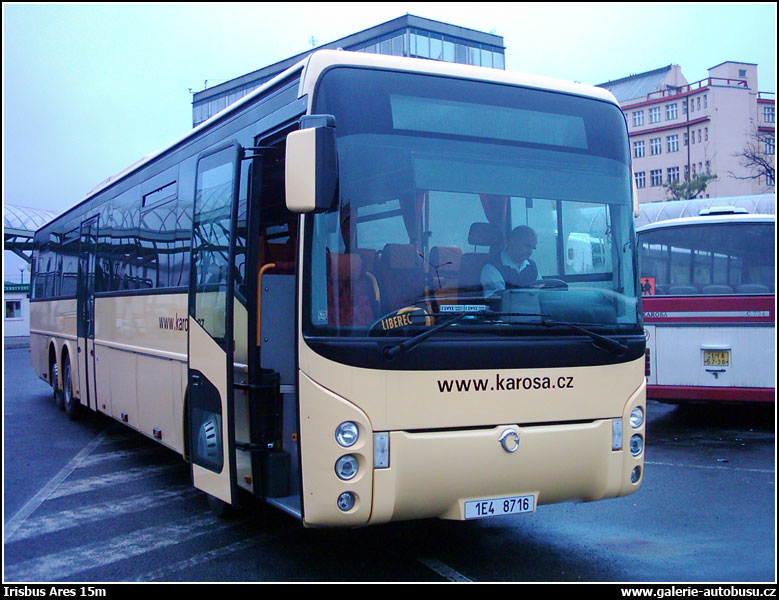 www.galerie-autobusu.cz