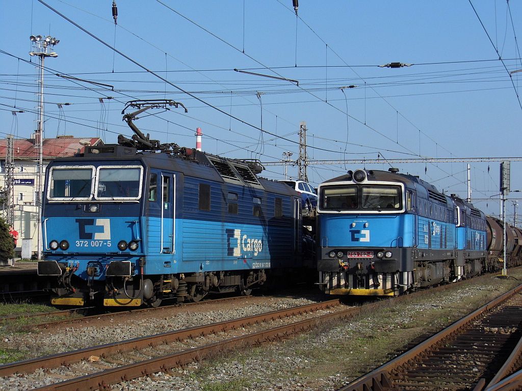 372 007, 753 762 Lys nad Labem (9. 10. 2014)