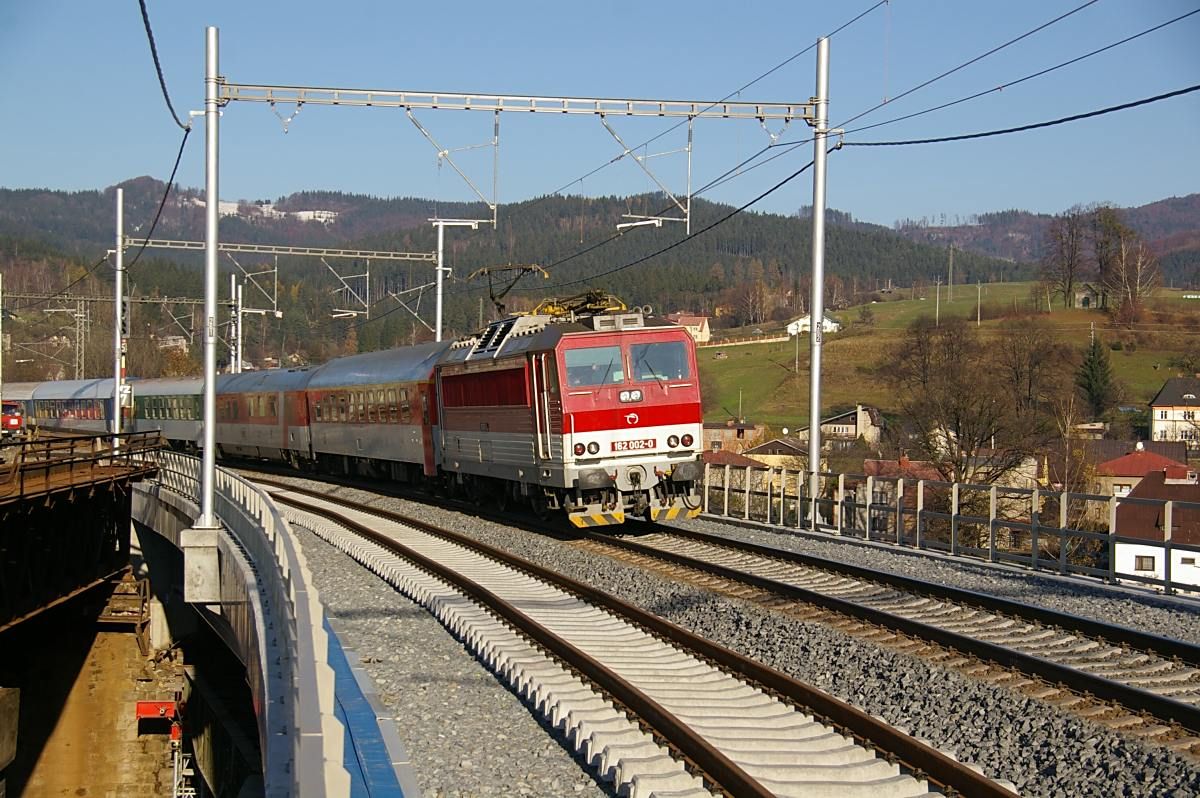 162 002 Ex 143 ODRA, Jablunkov 14.11.2009