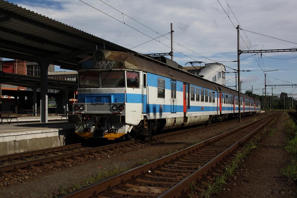 Os 2862: 460.071 + 063.408 + 063.409 + 460.072, Ostrava-Kunice