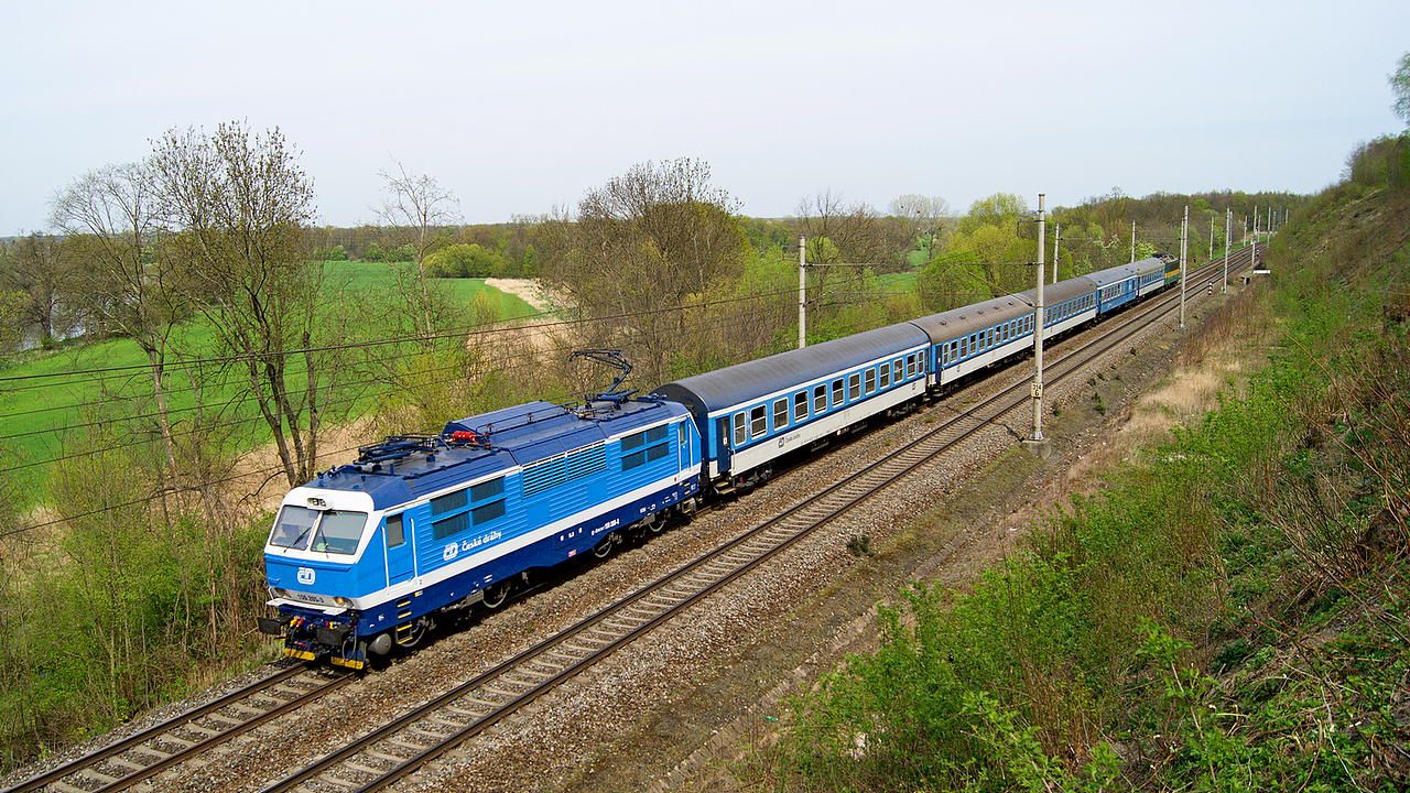 150 205 + Pk 163 070, R 888, Oponek - Valy 25.4.2015