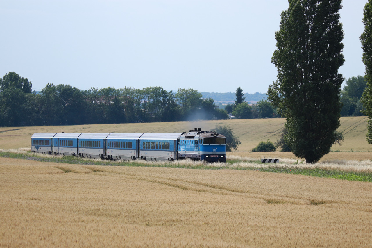 5.7.2022, 754 040, Jinoany - Rudn (IC 512)