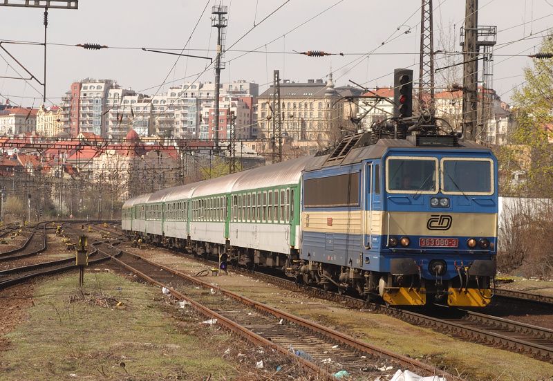 363 080 - 3  R 643    Praha Vrovice