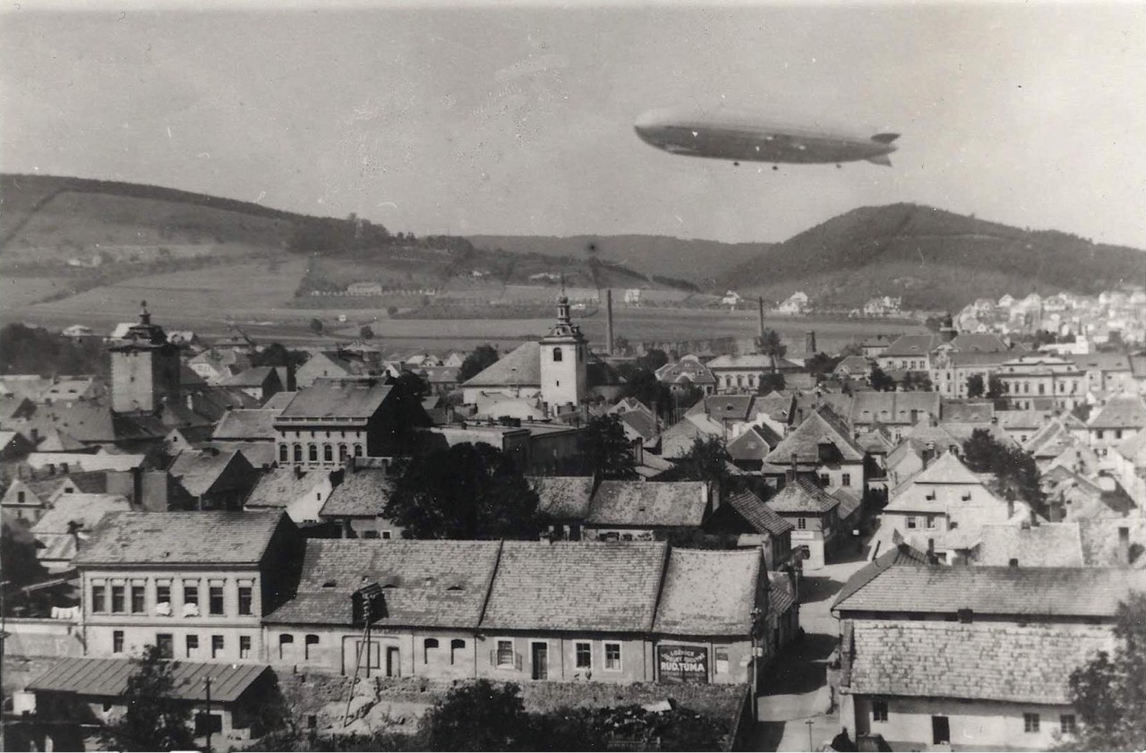 Vzducholo nad Berounem z roku 1936