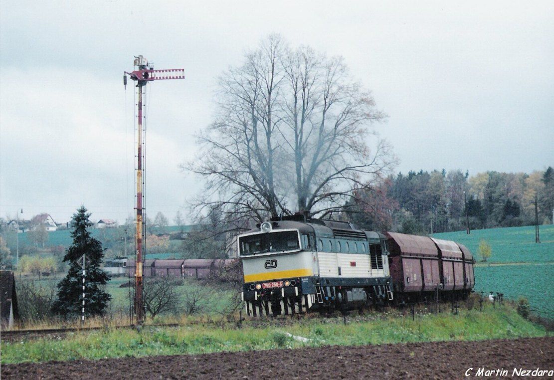 750 258 - 27.10.2000 erven Kostelec Pk 753 372