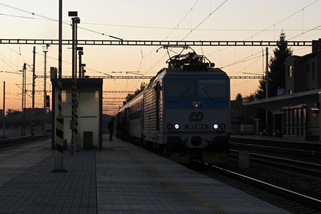 363.114-0, Os 4274, Lanhot, 17.10.2011