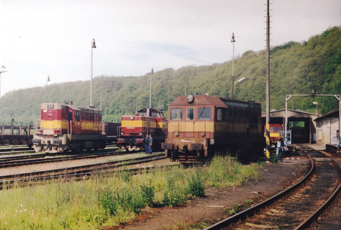 720 025-6, 735 213-1 a 742 157-1_Ml. Boleslav hl.n._foto M. Brta, sbrka M. ermk