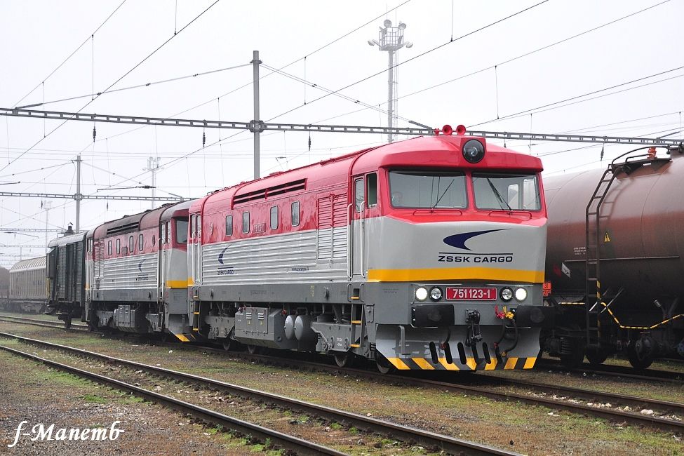 751 123+084 - 14.11.2014 Zvolen nkladn stanice