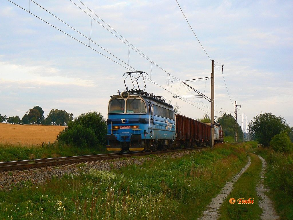 230.088 a 210.046 s Mn vlakem z Vesel n.Lunic - 16.07.2018