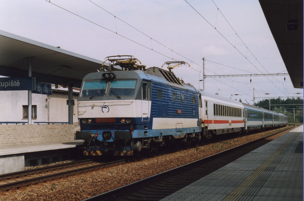 350 012 EC 170 HUNGARIA Pibyslav 16.5.2005