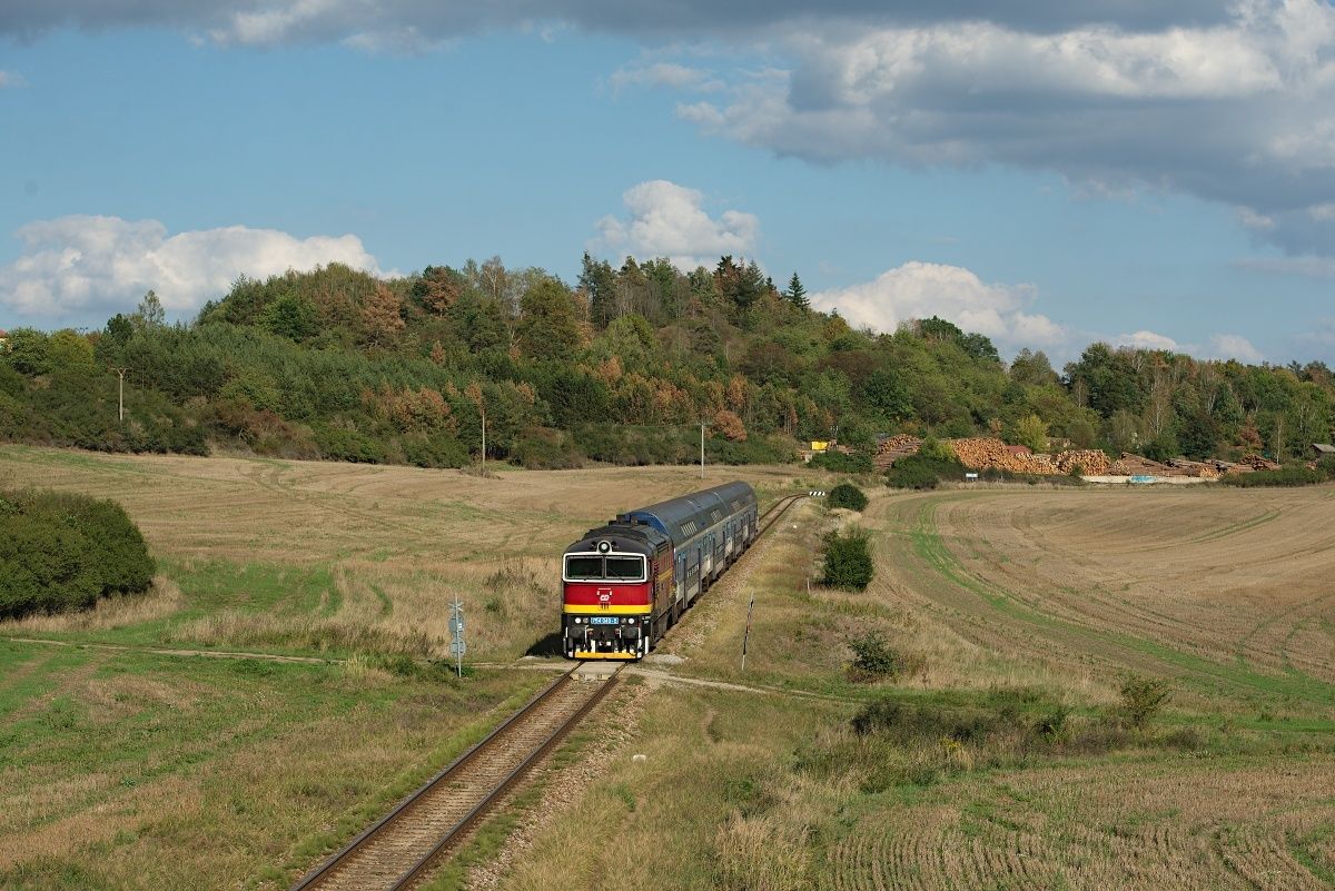 754.049 s Os 9068 kles do Tnce nad Szavou dne 8.9.2018