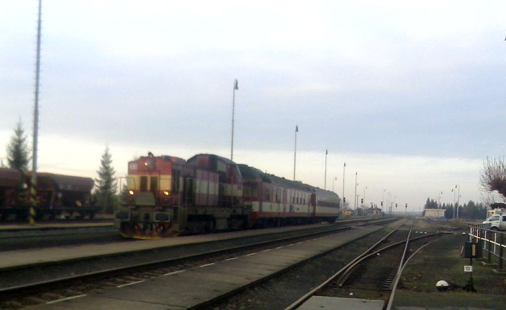 730.012 + 854.207 + 053 v Ostromi na zpodnm Sp1863