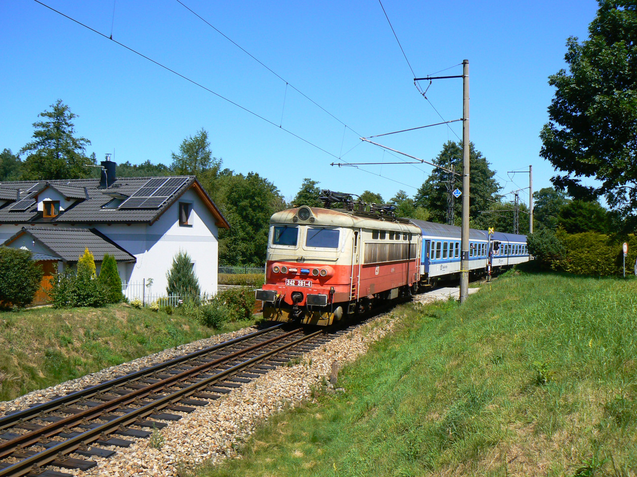 242 281, R 666, Doln Skrchov, 30.07.2024