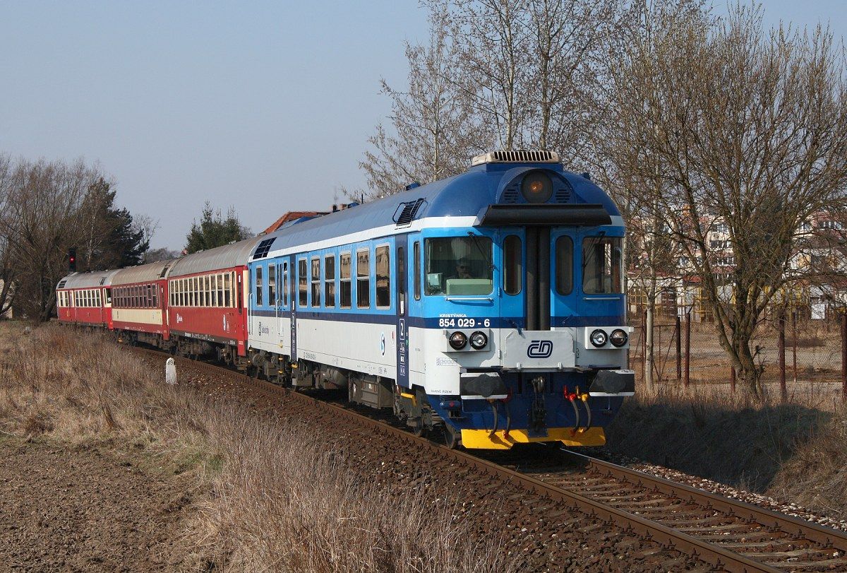 854.029 + 2 Bdtn + 854.021_R1146_Mnichovo Hradit_21.3.2015