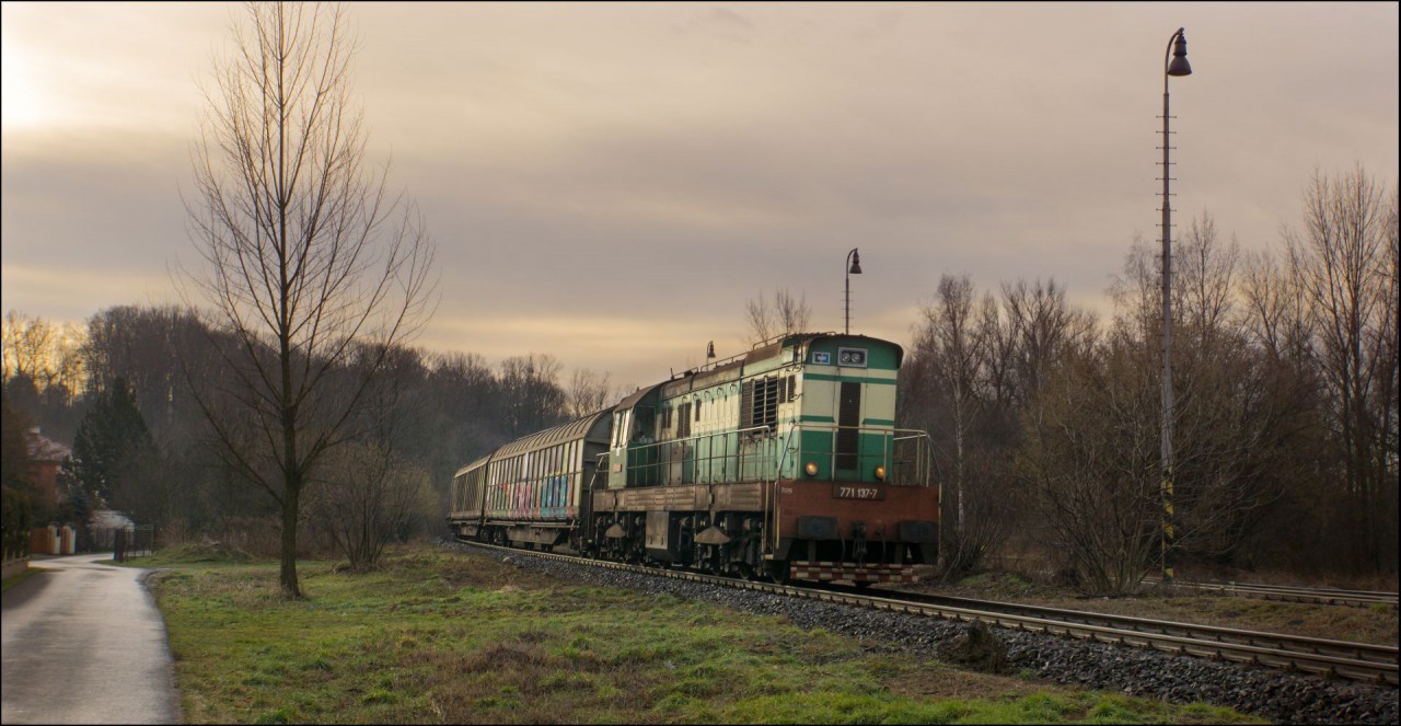 771 137-7 Vjizdi do stanice Vratimov 25.1.2018