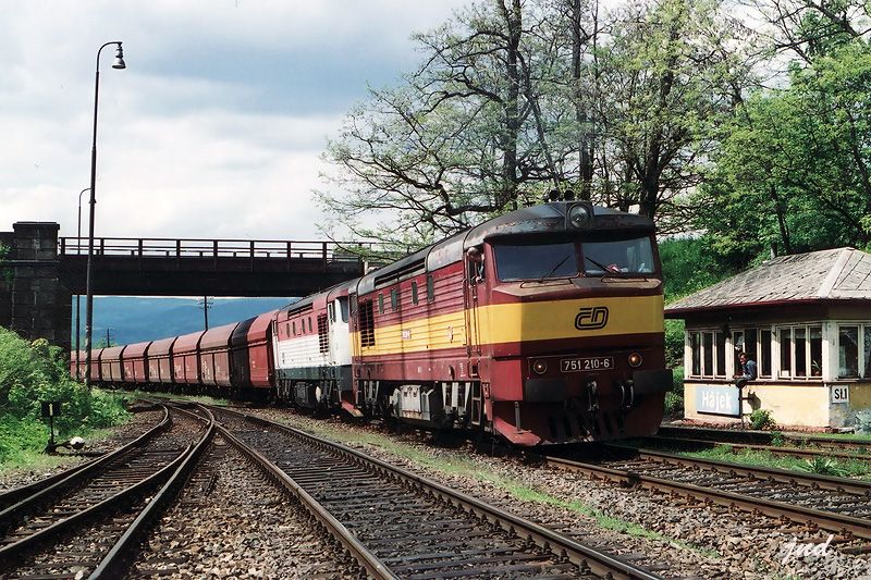 751 210+161 Hjek 27.5.2004