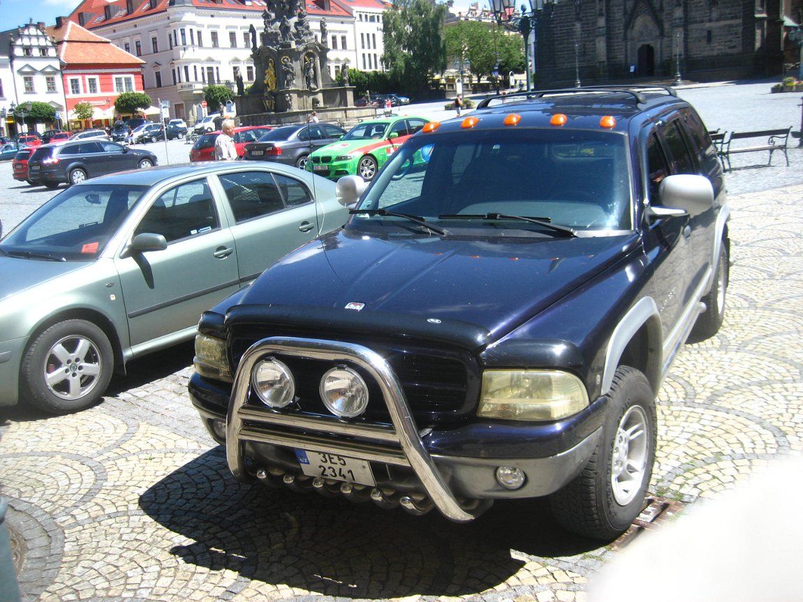 Dodge Durango; ORP Chrudim ?