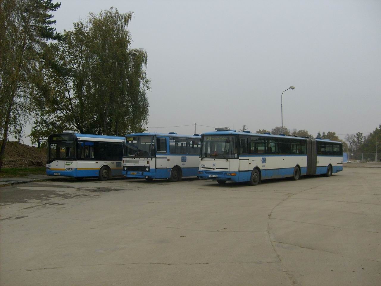 3 generace a dlky autobus na Opavsk.