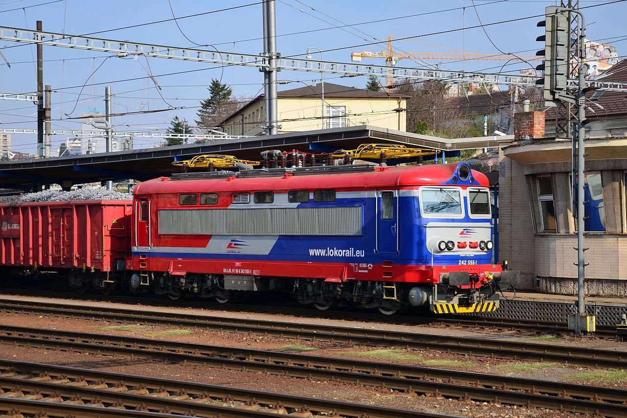 242 555 Bratislava hl.st. dne 18.4.2013