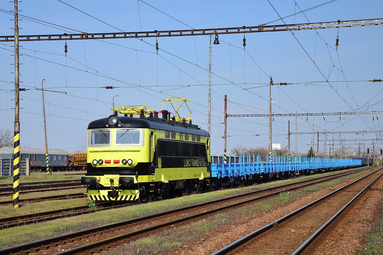 242 287 Bratislava-Vajnory dne 18.4.2013