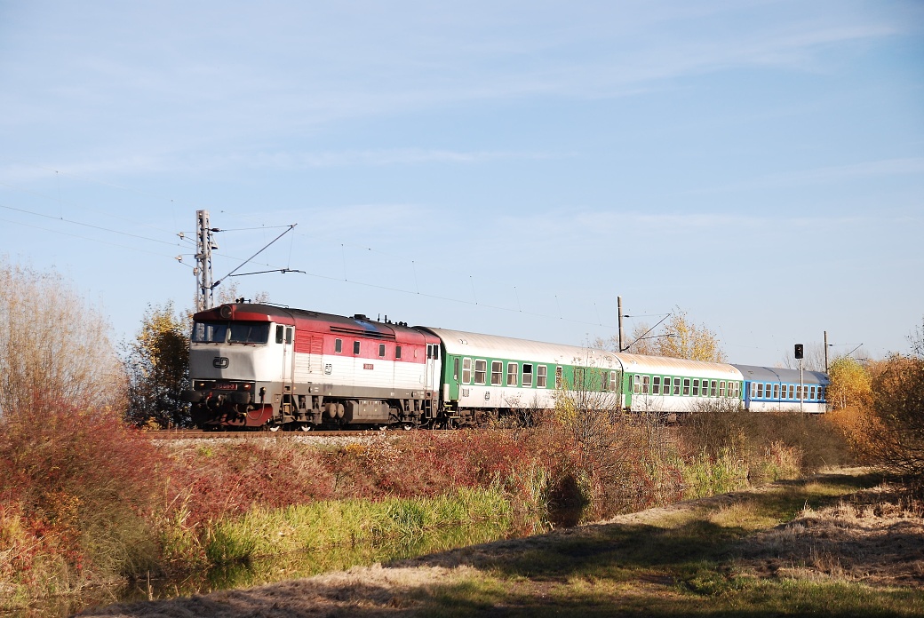 T 478 1011_-_27.10.2010-_-LD Praha Vrovice - tra 190_R 1253.