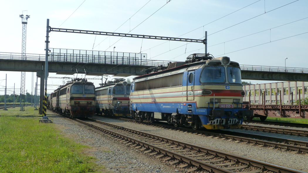 13.7.2013 st..Velenice 230087 + 230089 a 340055,340049