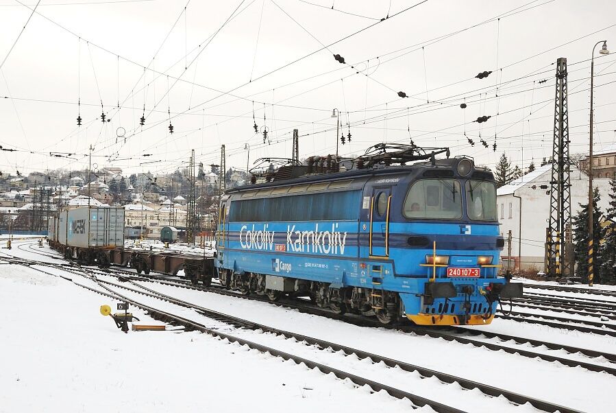 240.107  Bratislava 17.02.12