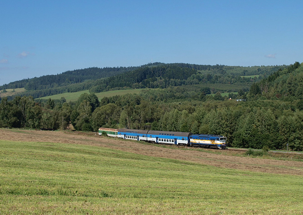 754 019_Os 8114/5_Hoice na umav - Poln na umav_7.9.2013