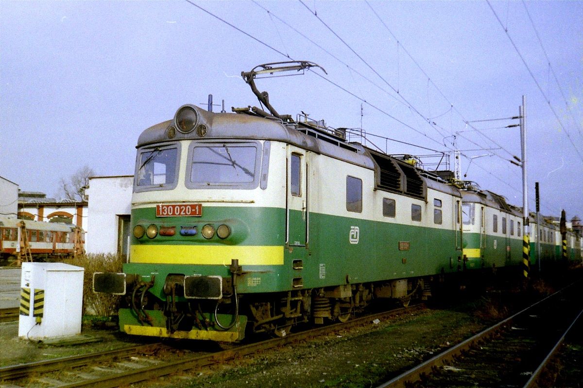 130.020-1, za n 021-9, PJ Hradec Krlov, z 2002