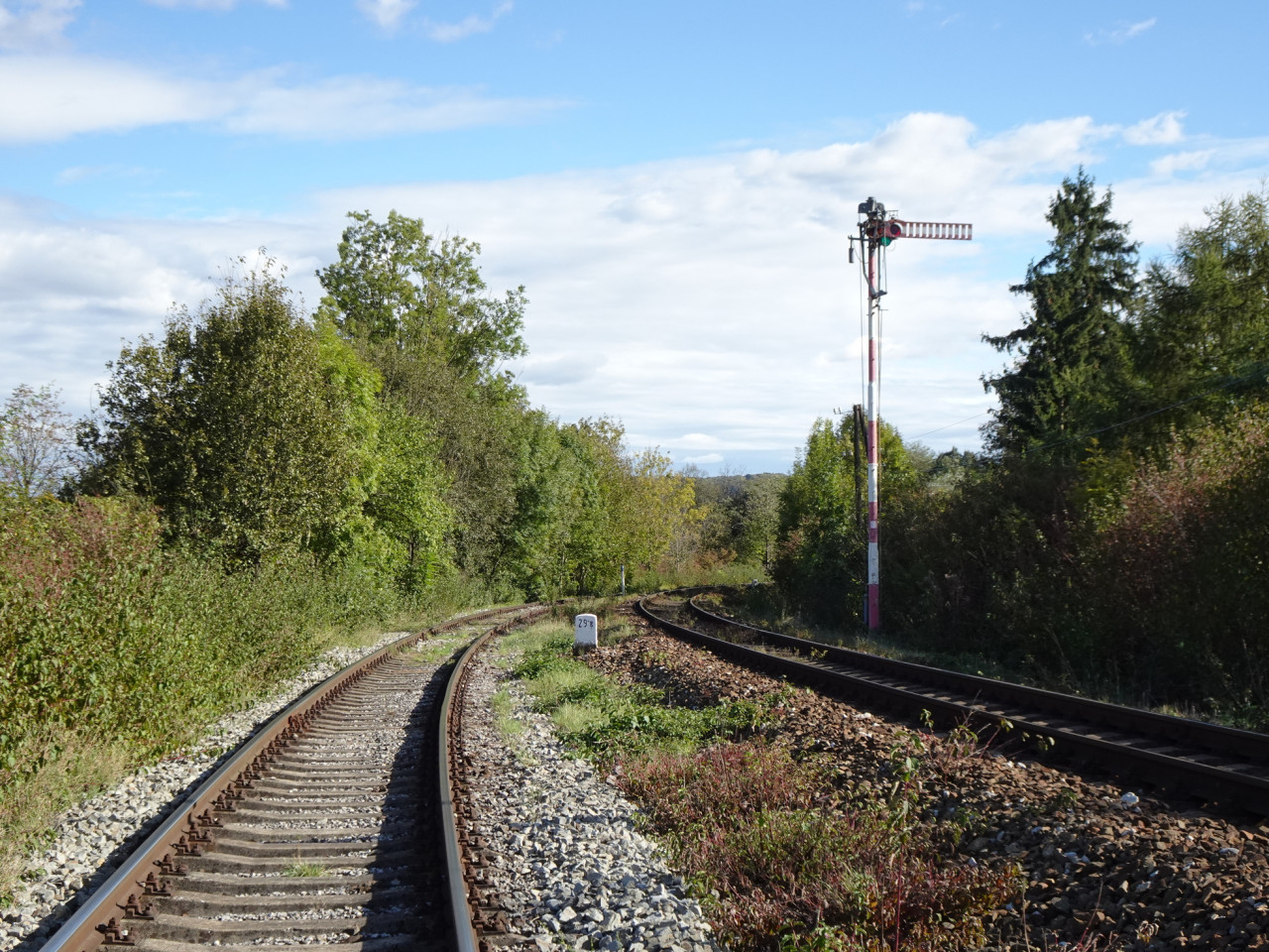 ierna nad Topou, vjezdov nvstidlo od Hanuovc nad Topou. 30.9.2024