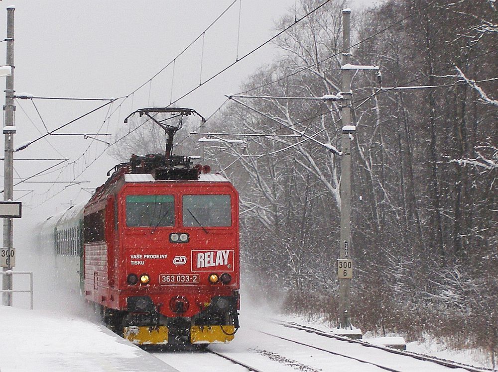 Zima u Pardubic (ern za Bory) 9.1.2010