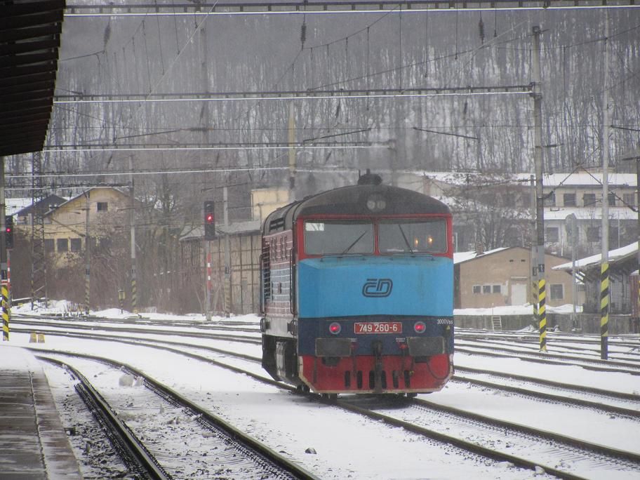 749 260 mc do DKV od R 1245 - Praha Vrovice - 25.12.2010.