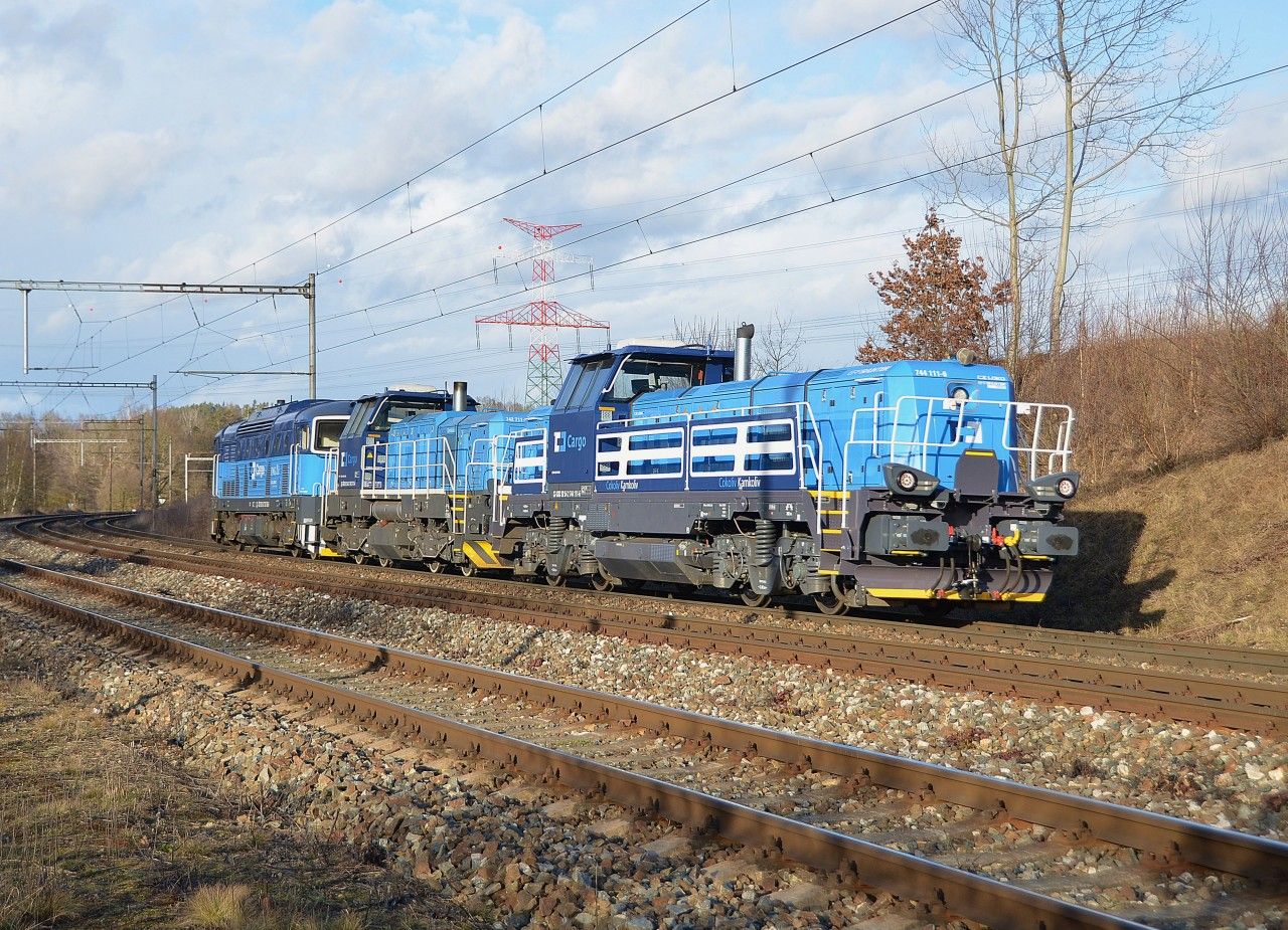 744.111 + 742.711 + 753.756 CD Cargo_Havlickuv Brod - Pohled_11.2.2020