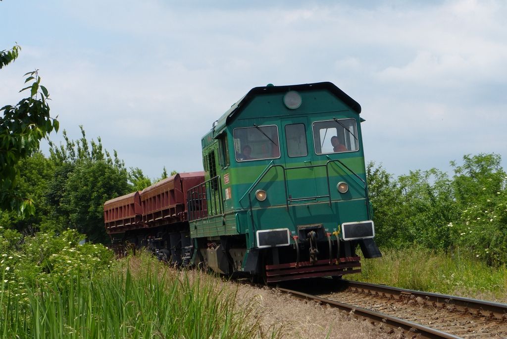 721 553-8 Huln(14.6.2013,Pn 1.nsl. 61907,foto-Ale Krka)