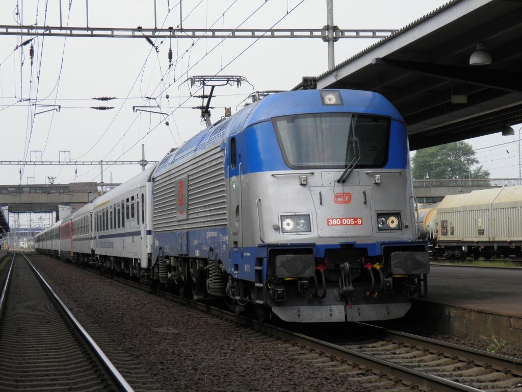 380 005-9, Ostrava hl.n., 14.06.2011