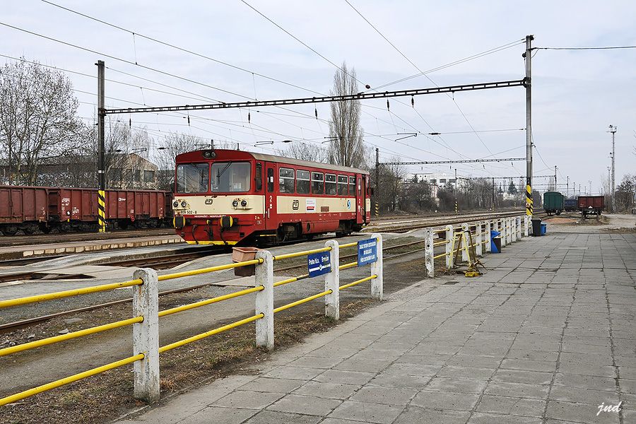 809 502 Pha Hostiva 13.3.2011.jpg