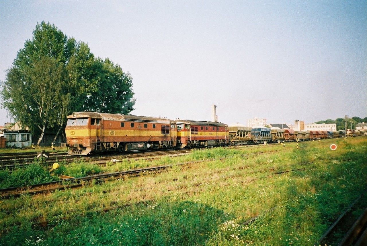 751.064+021 v ele vpence odjd z st. Kladno, 25.8.2001