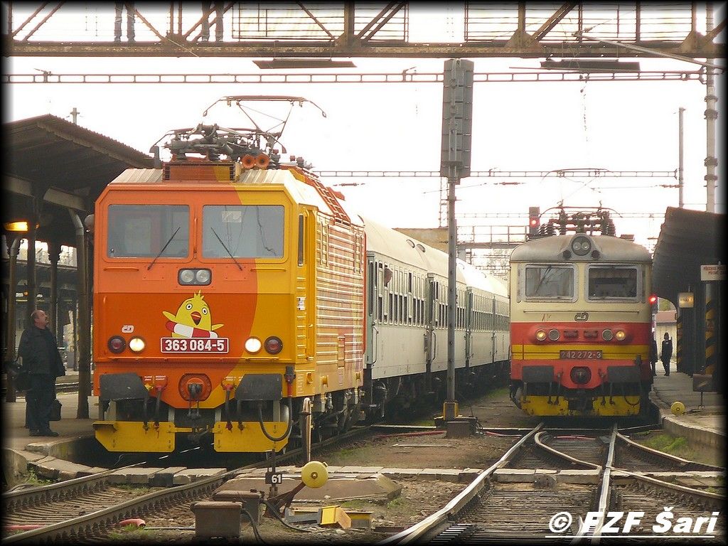 363 084 + 242 271 Beclav 31.10.2007