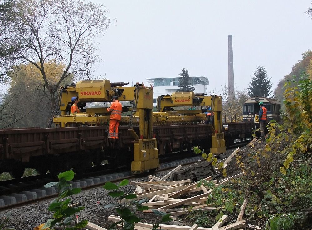 od MB postupuje STRABAG