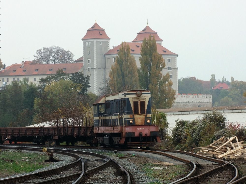 vhybka vpravo do ex-lihovaru zstane zchovna?