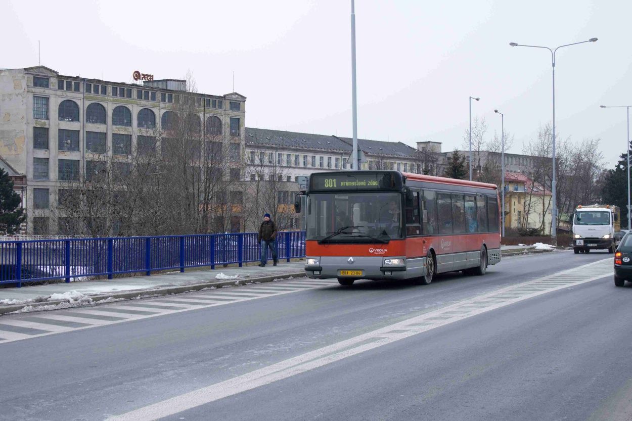 u zastvky Kaufland na lince 801 smr Prmyslov zona