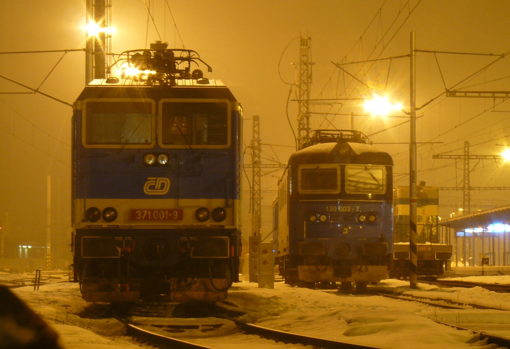 371 001-9+130 003-7+720 091 Perov(20.1.2013,foto-Ale Krka)